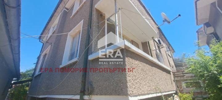 Продава  Етаж от къща, област Бургас, гр. Поморие •  109 000 EUR • ID 89722383 — holmes.bg - [1] 