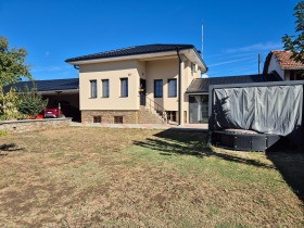 Casa Dichin, región Veliko Tarnovo 1