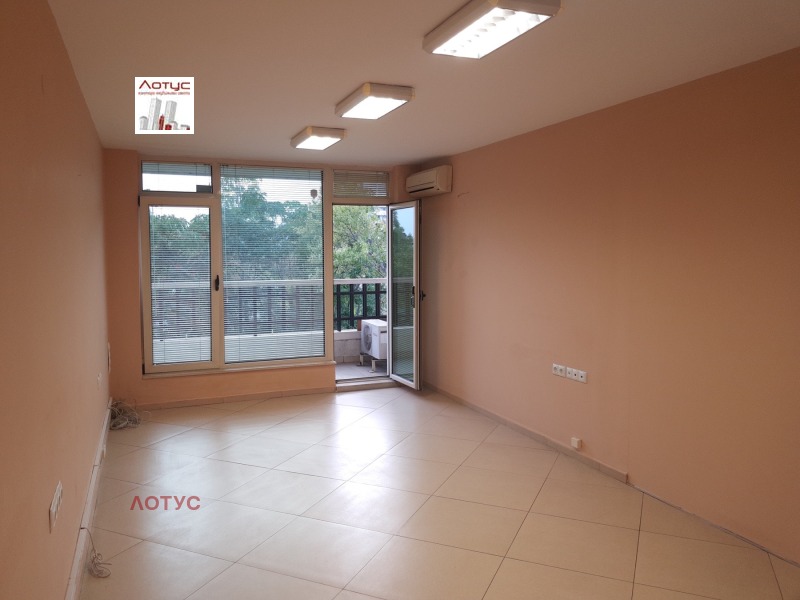 Продава  1-стаен град Бургас , Център , 46 кв.м | 78568298 - изображение [3]
