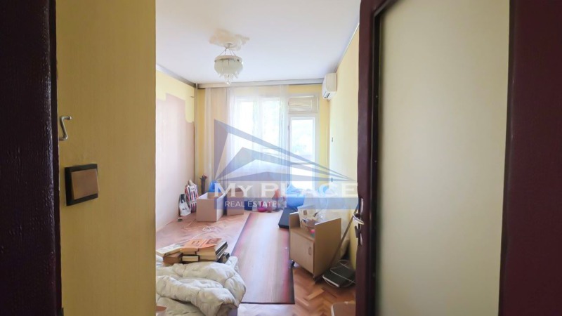 Продава  3-стаен град Шумен , Военно училище , 93 кв.м | 49666901 - изображение [2]