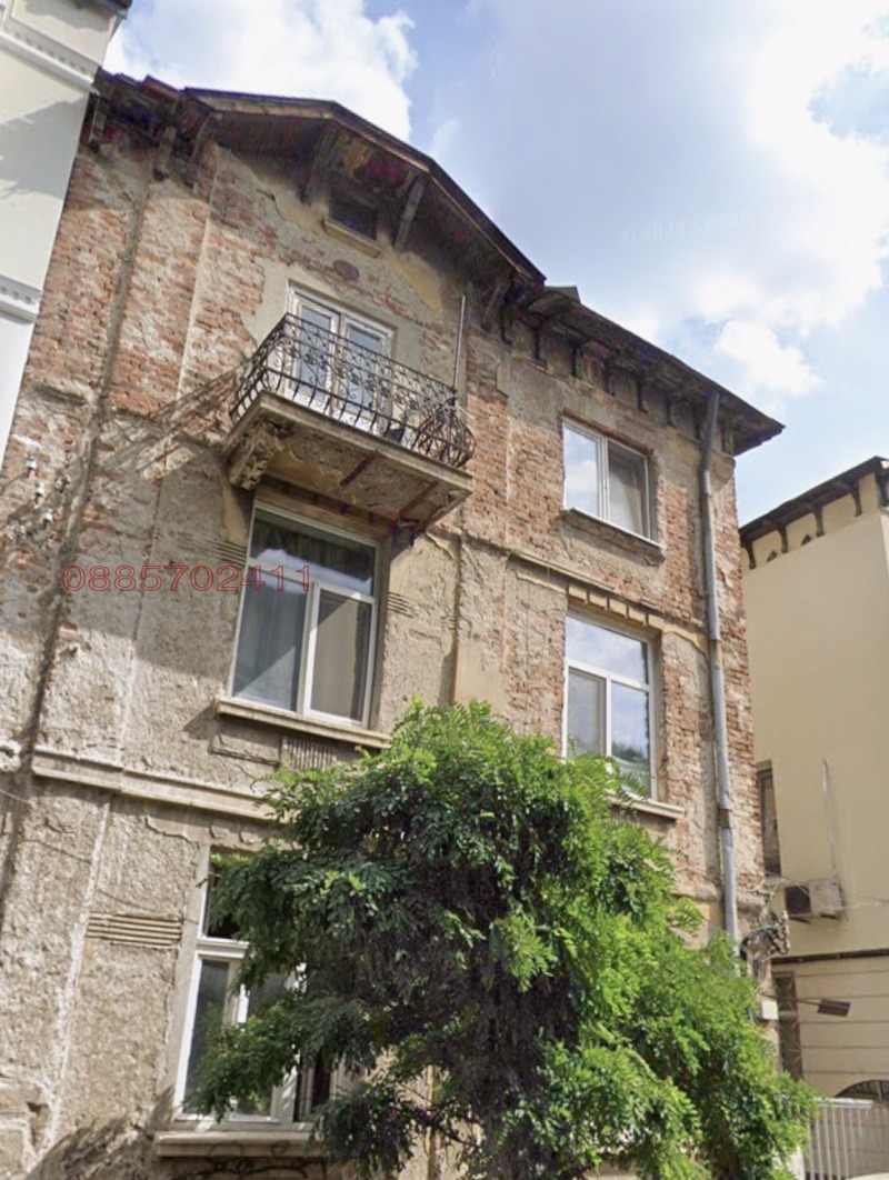 Продава 3-СТАЕН, гр. София, Център, снимка 2 - Апартаменти - 53143848