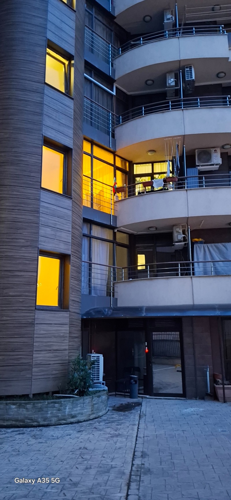 Продава 3-СТАЕН, гр. София, Дианабад, снимка 16 - Апартаменти - 53294536