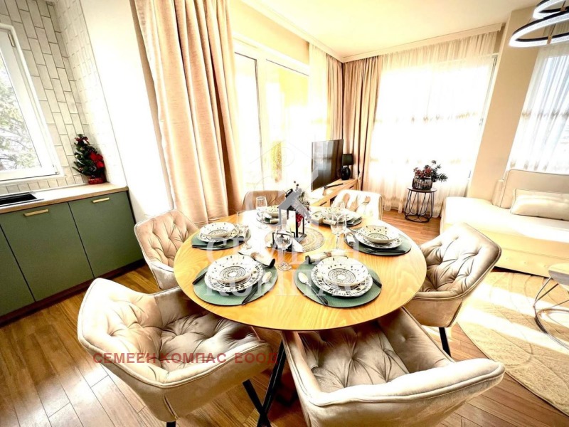 Продава 4-СТАЕН, гр. Пловдив, Център, снимка 2 - Апартаменти - 52814237