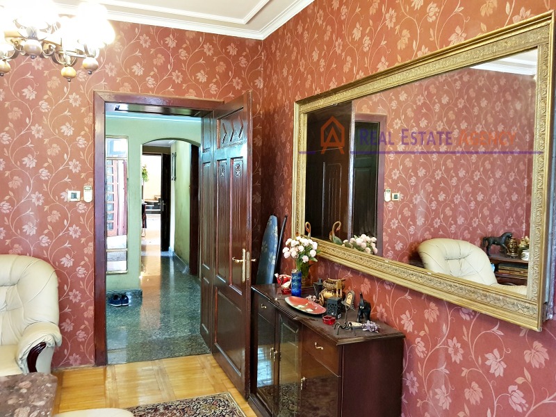 Продава  Мезонет град София , Център , 240 кв.м | 92262714 - изображение [11]