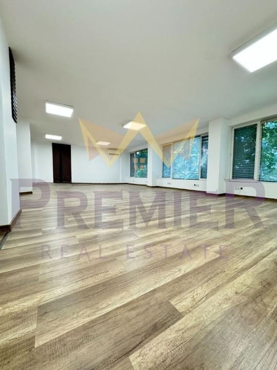 Продава ОФИС, гр. Варна, Бизнес хотел, снимка 9 - Офиси - 53031328