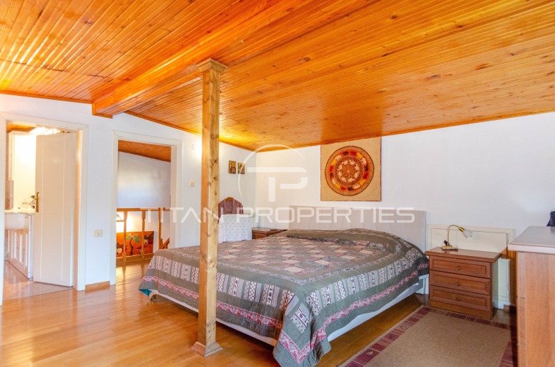 Продава КЪЩА, гр. Пловдив, Кючук Париж, снимка 3 - Къщи - 53452172