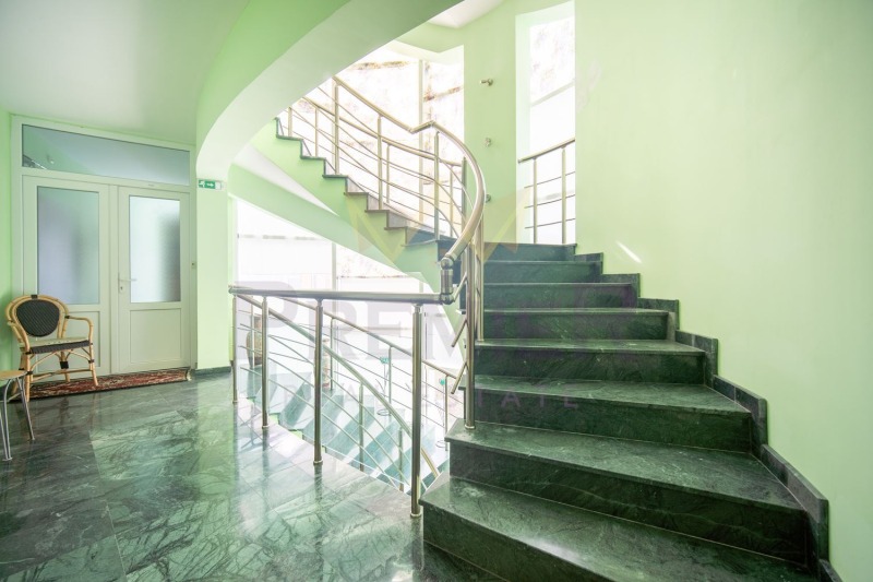 Продава ХОТЕЛ, с. Кранево, област Добрич, снимка 13 - Хотели - 52302139