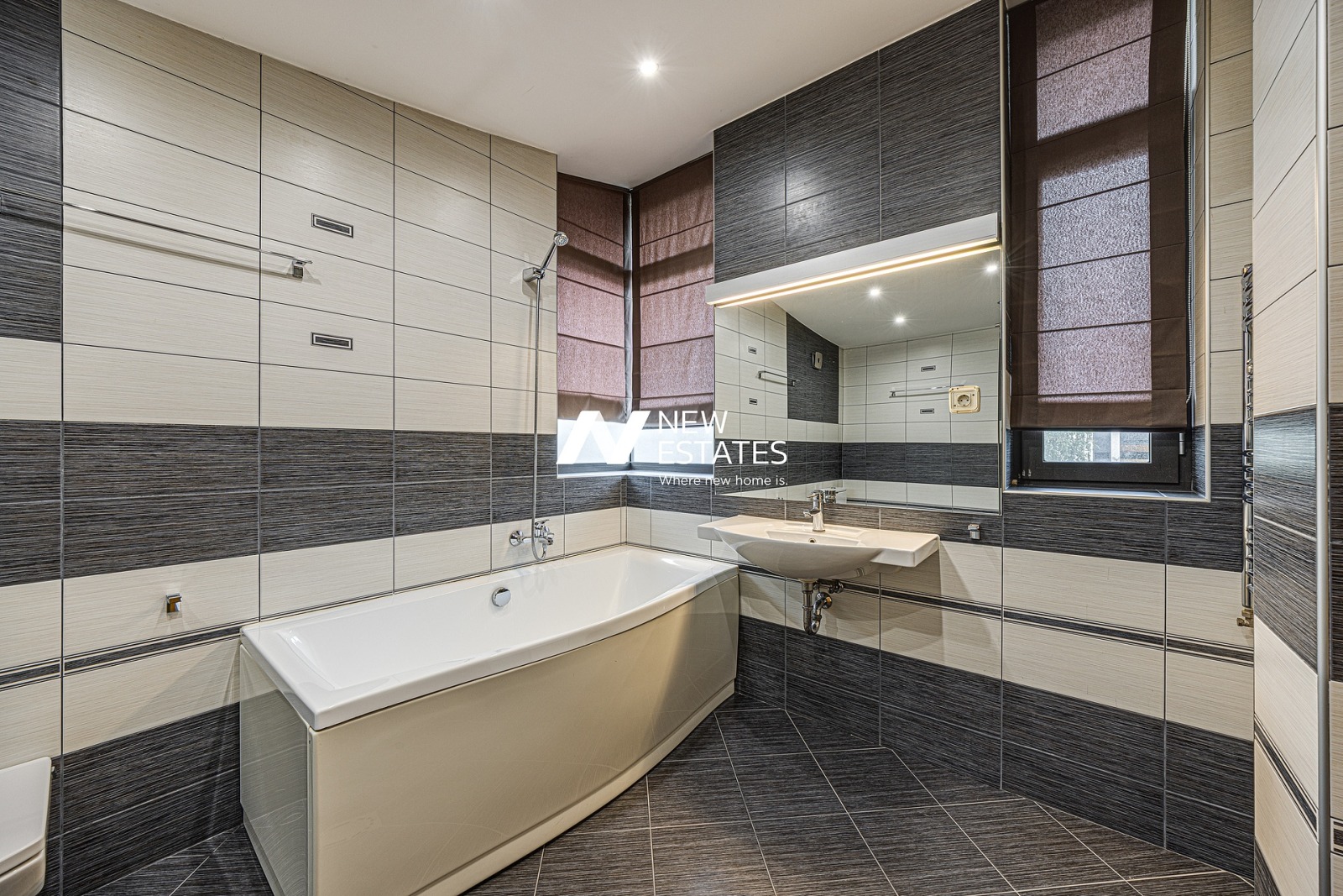 Продава КЪЩА, гр. София, Бояна, снимка 11 - Къщи - 55101347