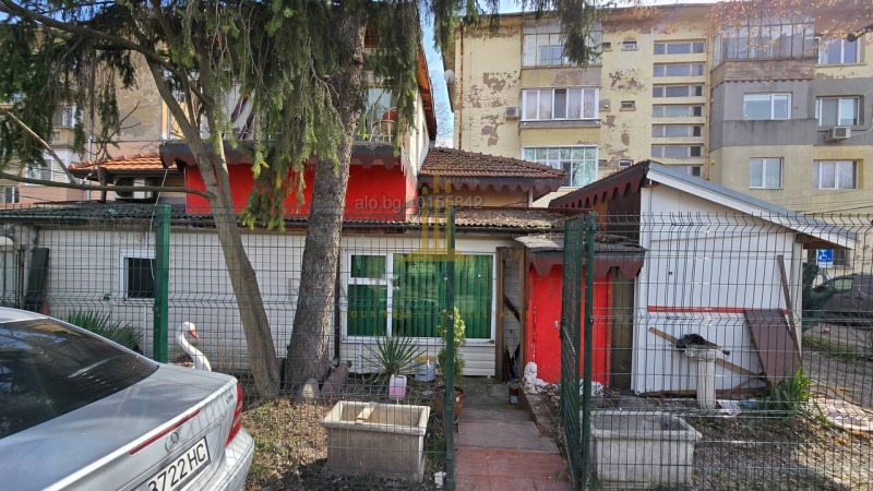 Продава КЪЩА в град Перник, Център - 85 кв.м / 115 000 € » 224 920.45 лв., РИЪЛТИ ПАРТНЪРС