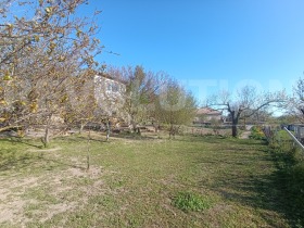 Dům Obročište, oblast Dobrich 4