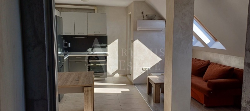 Продава 2-СТАЕН, гр. София, Гео Милев, снимка 2 - Апартаменти - 52397969