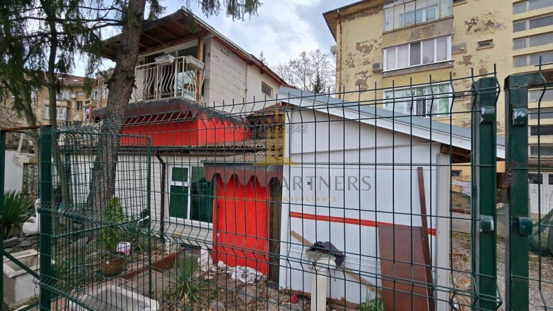À venda  Casa Pernik , Centar , 85 m² | 67200759