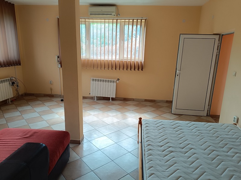 Продава  Къща област Добрич , гр. Генерал Тошево , 300 кв.м | 41614979 - изображение [6]