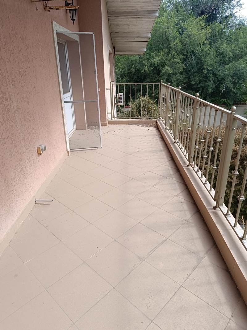 Продава  Къща област Добрич , гр. Генерал Тошево , 300 кв.м | 41614979 - изображение [17]