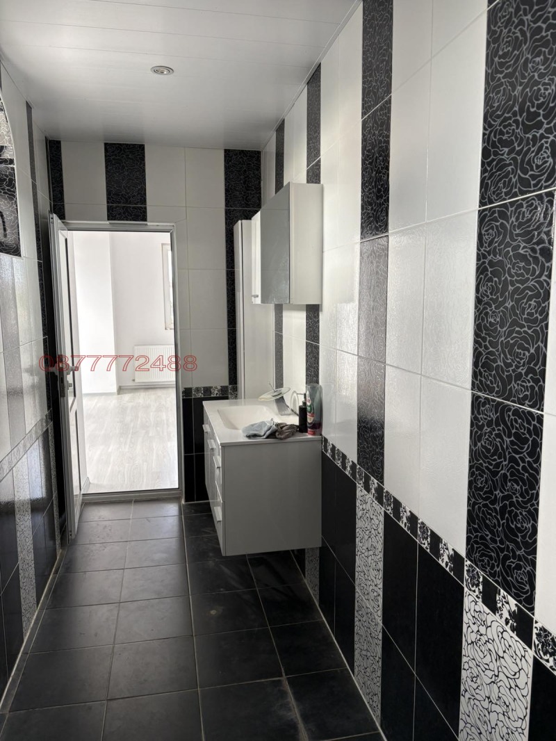 Продава КЪЩА, гр. Варна, м-т Салтанат, снимка 5 - Къщи - 52782971