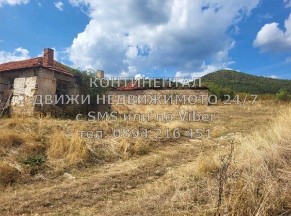 Продава КЪЩА, с. Бабек, област Пловдив, снимка 2 - Къщи - 47419009