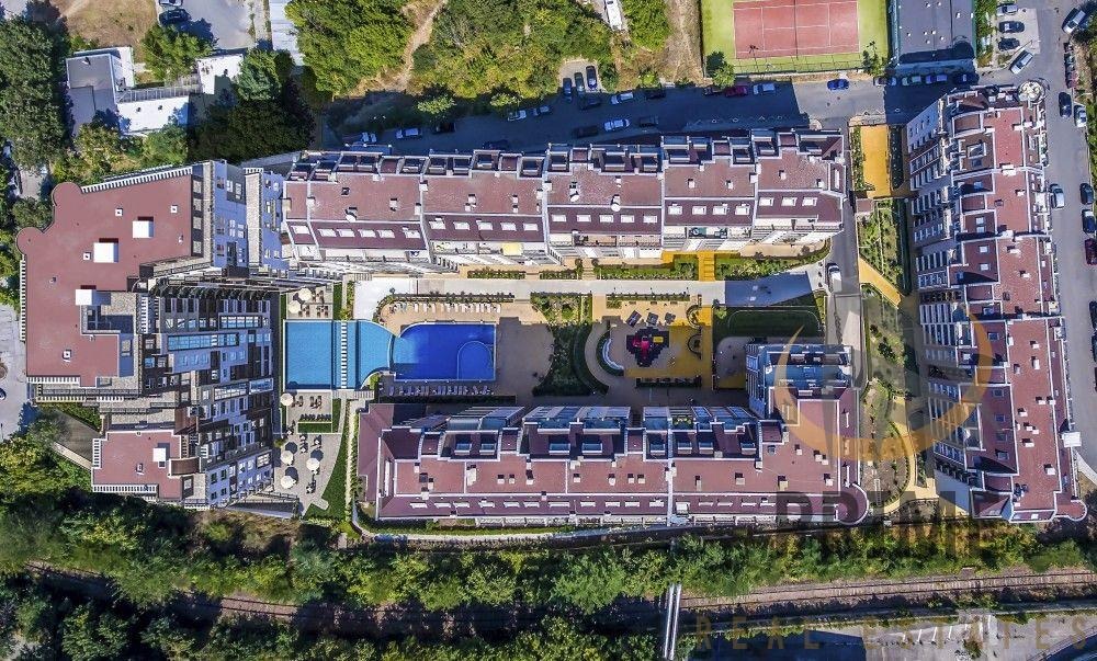Продава 3-СТАЕН, гр. Бургас, Зорница, снимка 2 - Апартаменти - 51492029