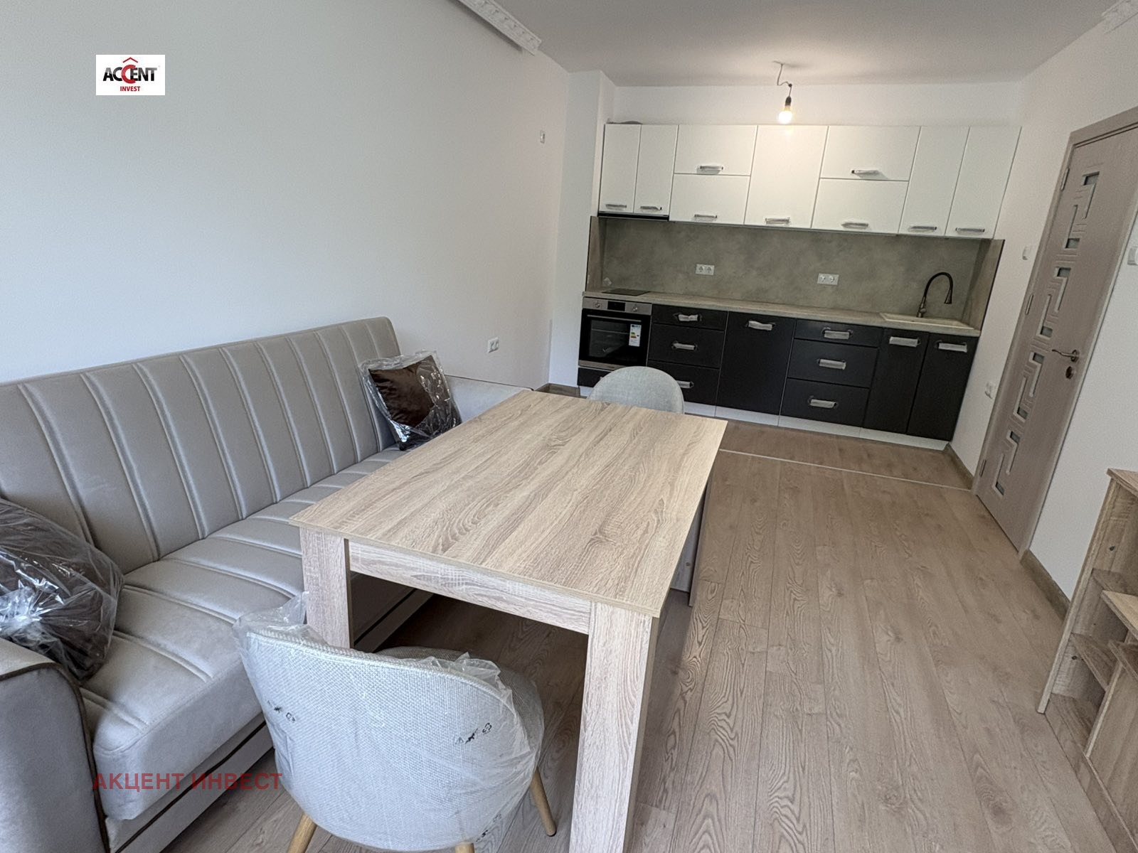 Продава 3-СТАЕН, гр. Варна, Лятно кино Тракия