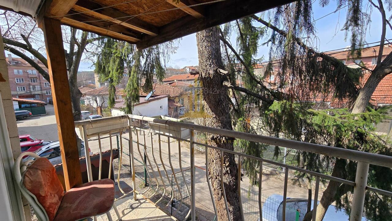 Продава КЪЩА, гр. Перник, Център, снимка 3 - Къщи - 53790571