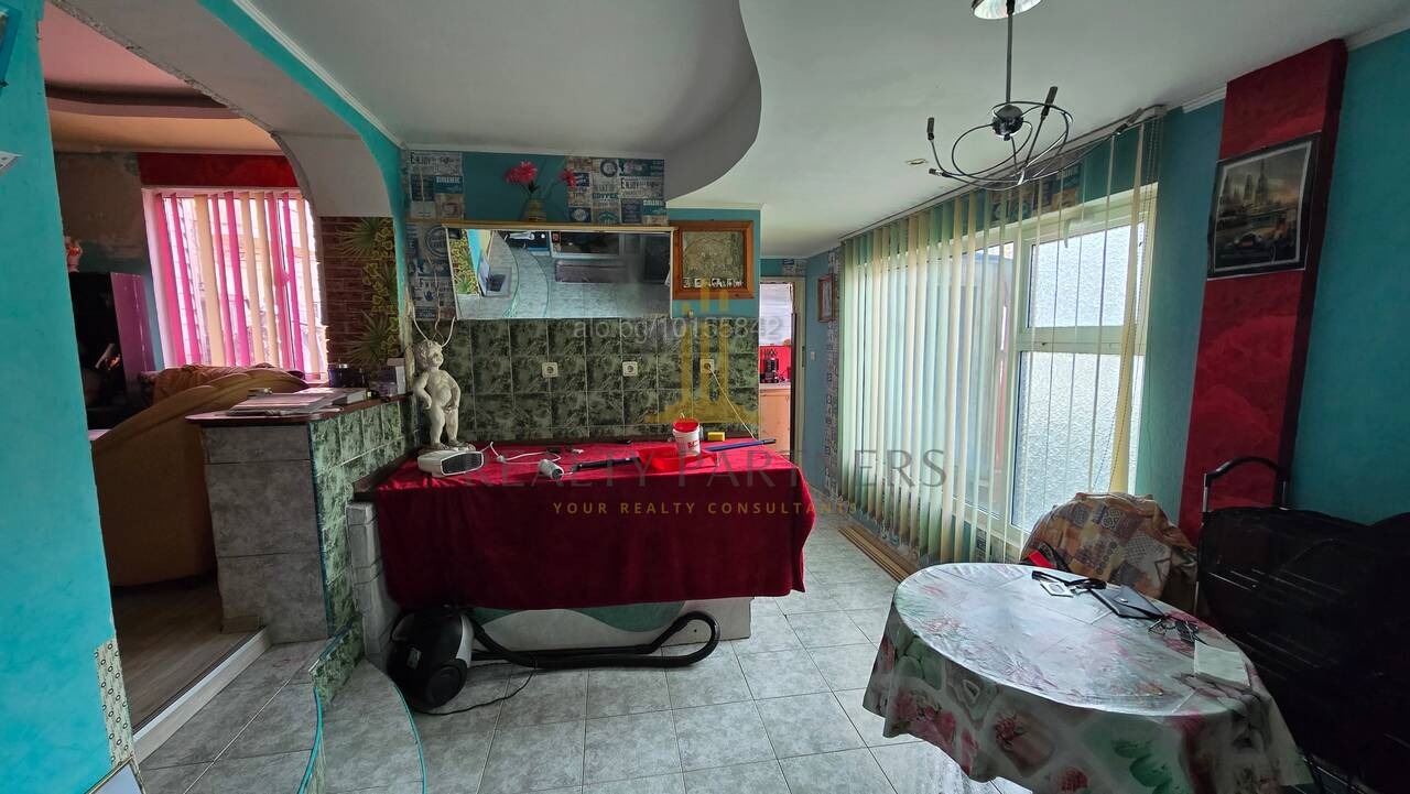 Продава КЪЩА, гр. Перник, Център, снимка 9 - Къщи - 53790571