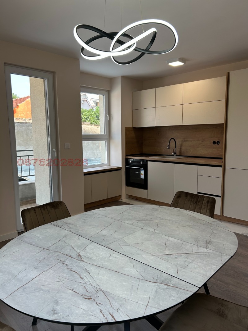 Продава  2-стаен град Русе , Възраждане , 59 кв.м | 24306891 - изображение [2]