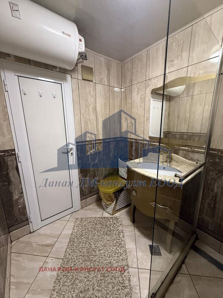 Продава 2-СТАЕН, гр. Шумен, Боян Българанов 2, снимка 2 - Апартаменти - 53182981