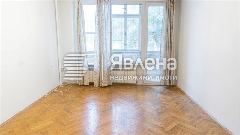 Продава 2-СТАЕН, гр. София, Дружба 1