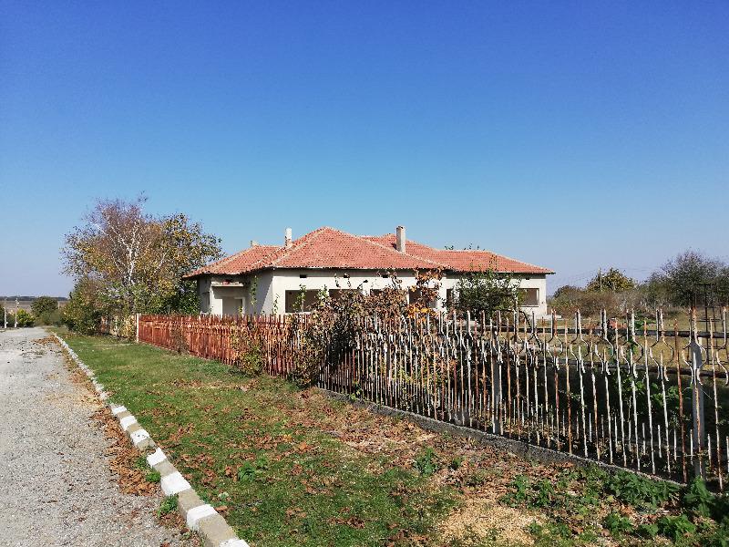 Продава  Къща област Добрич , с. Снягово , 220 кв.м | 96995536 - изображение [2]