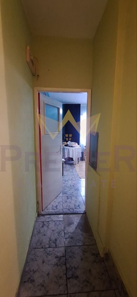 Продава 3-СТАЕН, гр. Варна, Цветен квартал, снимка 4 - Апартаменти - 52750015