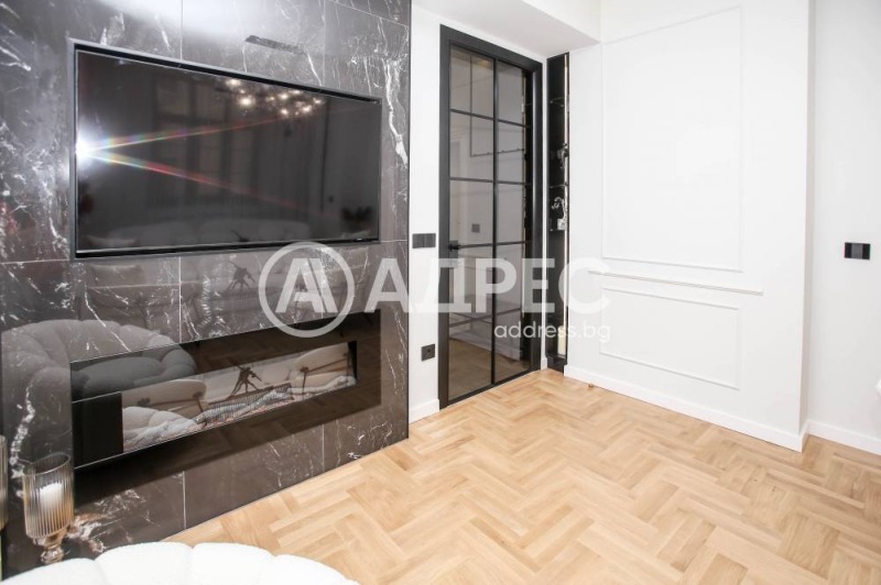Na prodej  3+ ložnice Sofia , Centar , 133 m2 | 17540292 - obraz [12]
