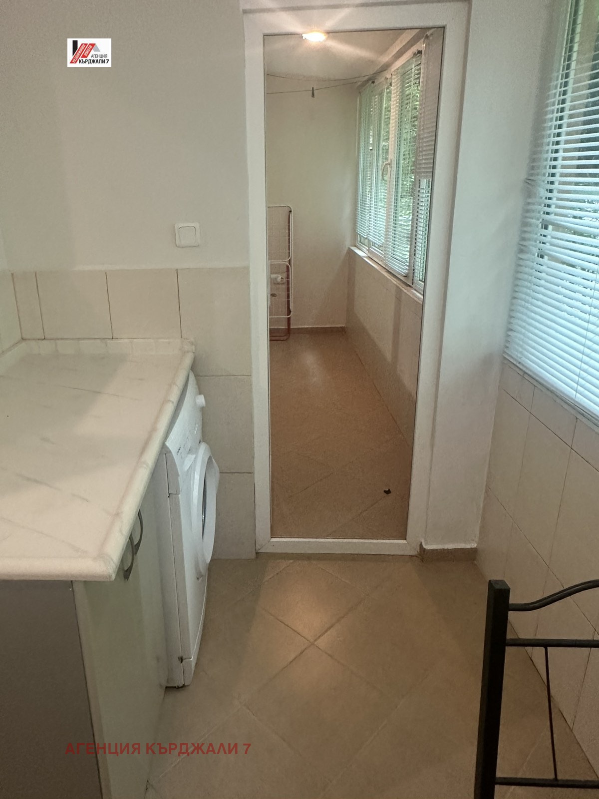 Продава 2-СТАЕН, гр. Кърджали, Център, снимка 7 - Апартаменти - 55735416