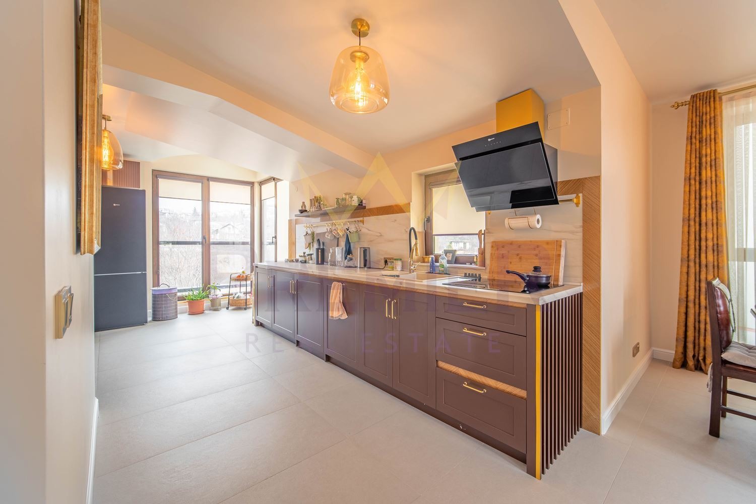 Продава МЕЗОНЕТ, гр. Варна, Бриз, снимка 5 - Апартаменти - 54351562