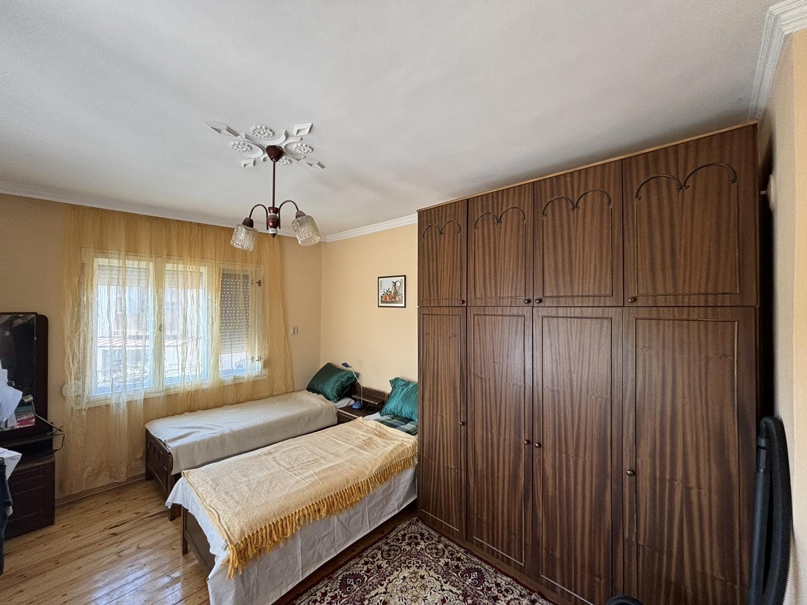 Продава ЕТАЖ ОТ КЪЩА, гр. Баня, област Пловдив, снимка 8 - Етаж от къща - 54364997