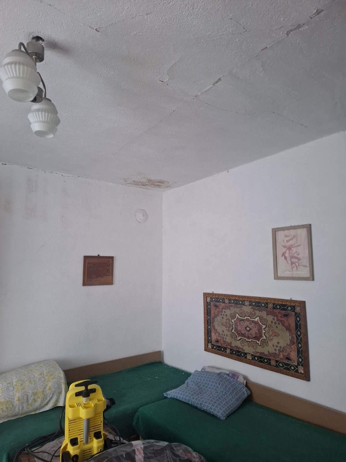 Продава КЪЩА, с. Малка Верея, област Стара Загора, снимка 9 - Къщи - 54454611