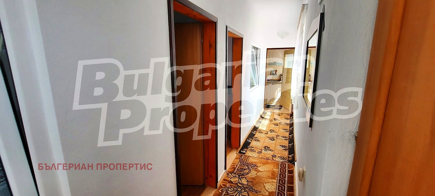 Продава КЪЩА, с. Соколово, област Добрич, снимка 16 - Къщи - 56426356