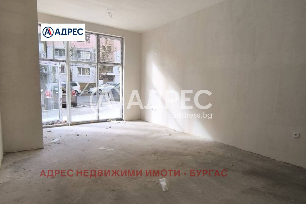 Продава МАГАЗИН, гр. Бургас, област Бургас, снимка 12 - Магазини - 54029701