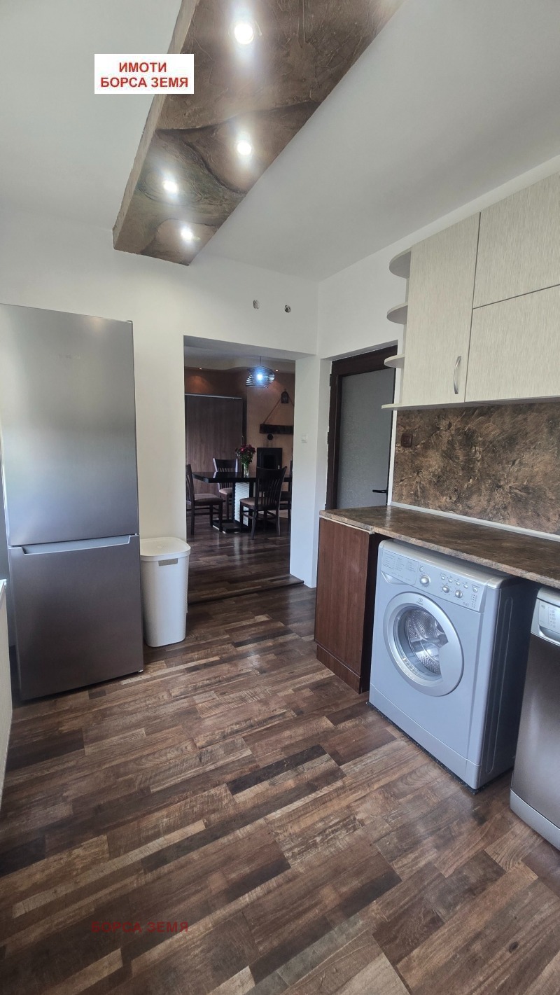 Продава 3-СТАЕН, гр. Търговище, Запад 1, снимка 2 - Апартаменти - 51728357