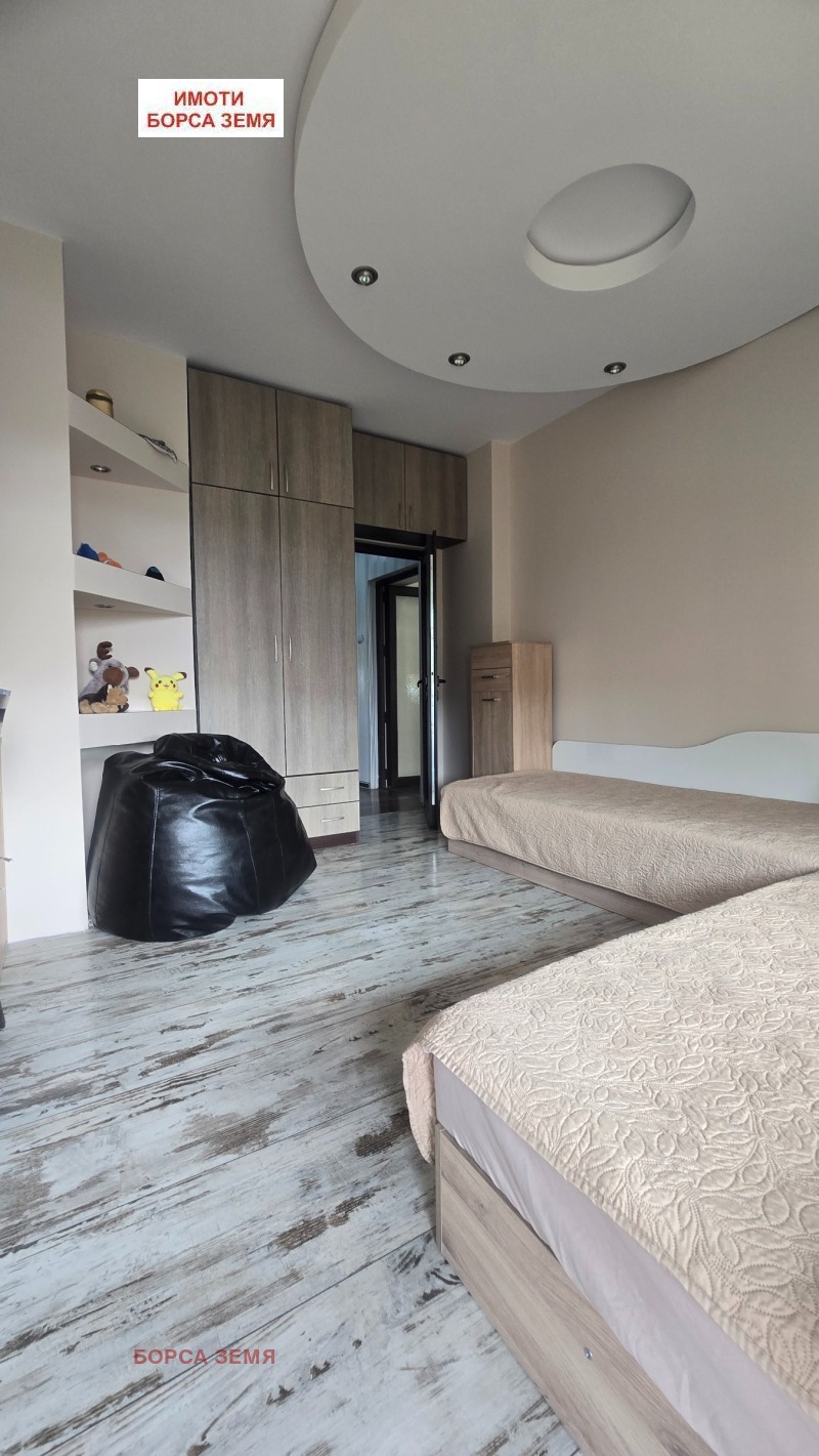 Продава 3-СТАЕН, гр. Търговище, Запад 1, снимка 7 - Апартаменти - 51728357