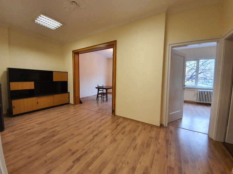 Продава ОФИС, гр. София, Център, снимка 2 - Офиси - 53491572