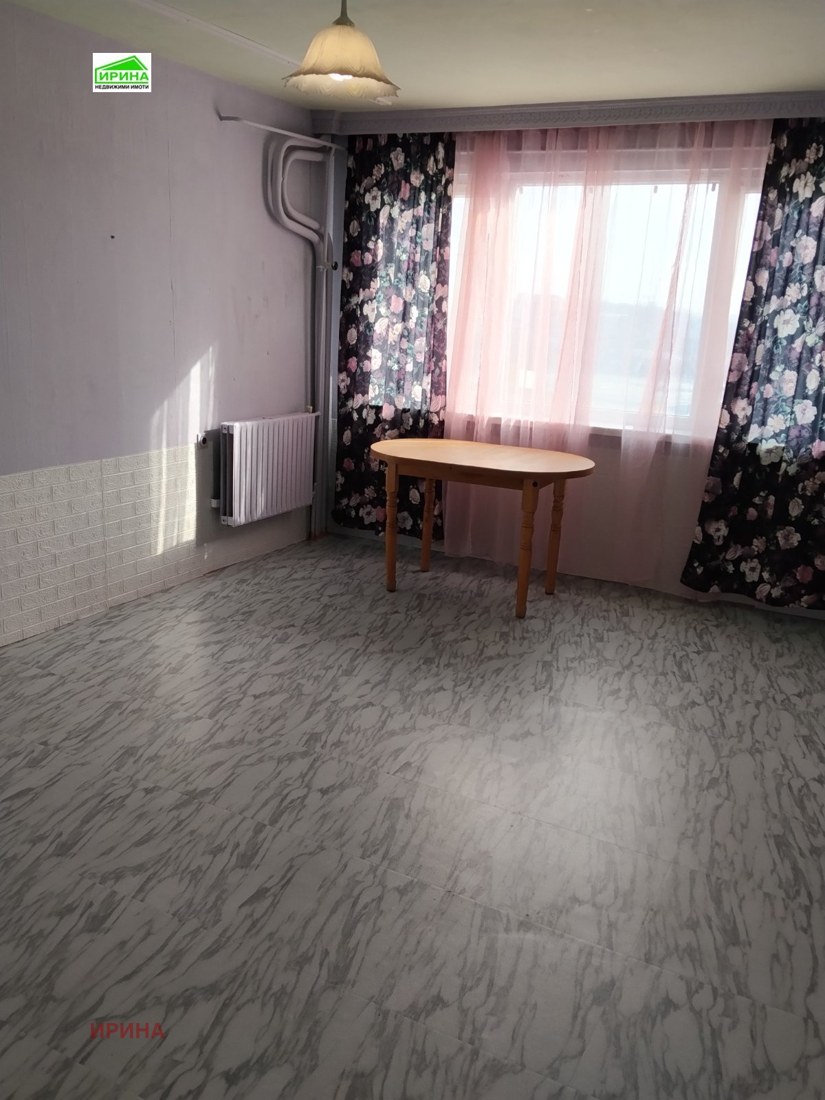 Продава 2-СТАЕН, гр. Шумен, Пазара