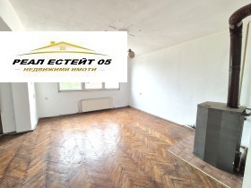 Andar da casa Stamboliiski, região Plovdiv 3