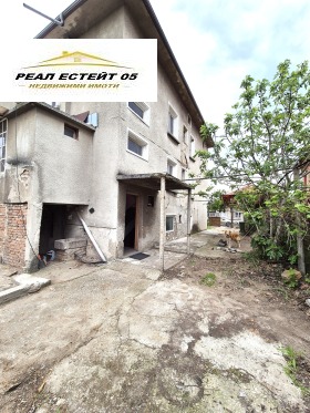 Andar da casa Stamboliiski, região Plovdiv 2