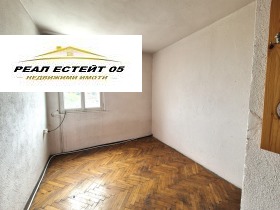 Andar da casa Stamboliiski, região Plovdiv 13