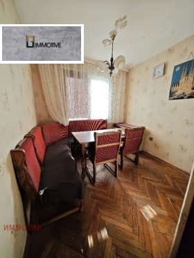 3 Schlafzimmer Aksakowo, region Varna 5