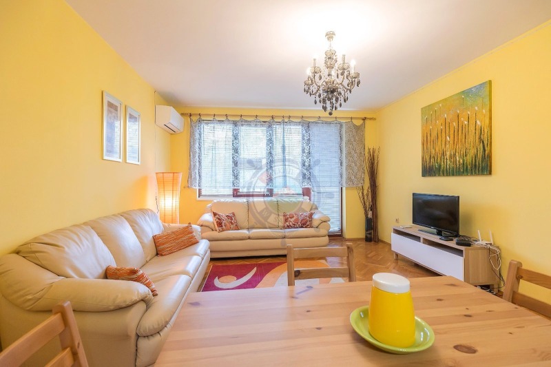 Eladó  1 hálószoba Varna , Briz , 80 négyzetméter | 55530552