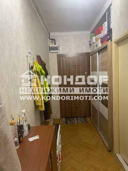 Te koop  2 slaapkamers Plovdiv , Trakija , 78 m² | 66758886 - afbeelding [13]