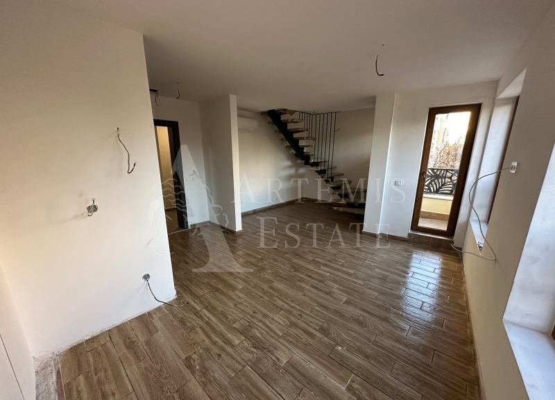 De vânzare  2 dormitoare Sofia , Slatina , 127 mp | 69058689 - imagine [2]