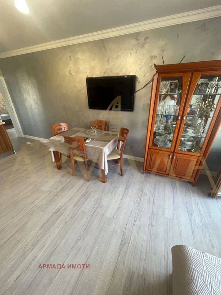 For Sale  2 bedroom Plovdiv , Kyuchuk Parizh , 101 sq.m | 69983926 - image [5]