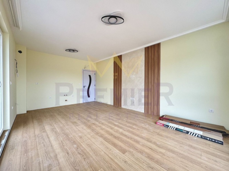 Продава  3-стаен град Варна , Виница , 87 кв.м | 38939242 - изображение [2]