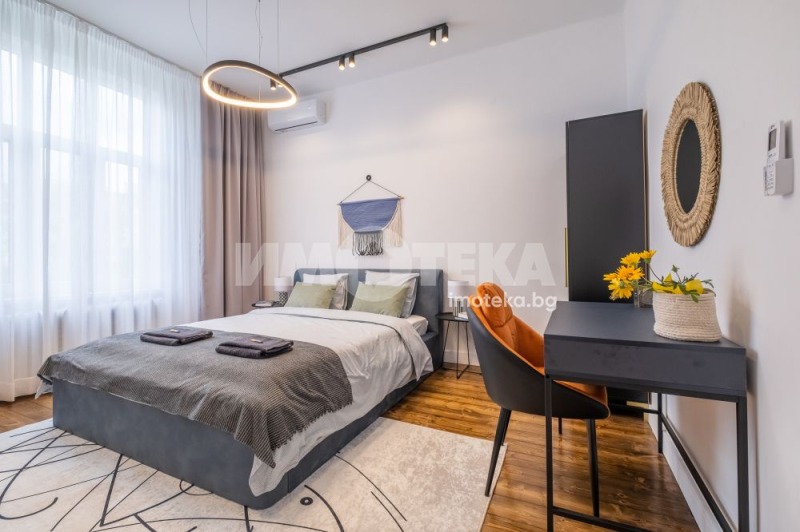 Продава 3-СТАЕН, град София, Център • 515000 € / 1007252.45 лв. • 36303717 1